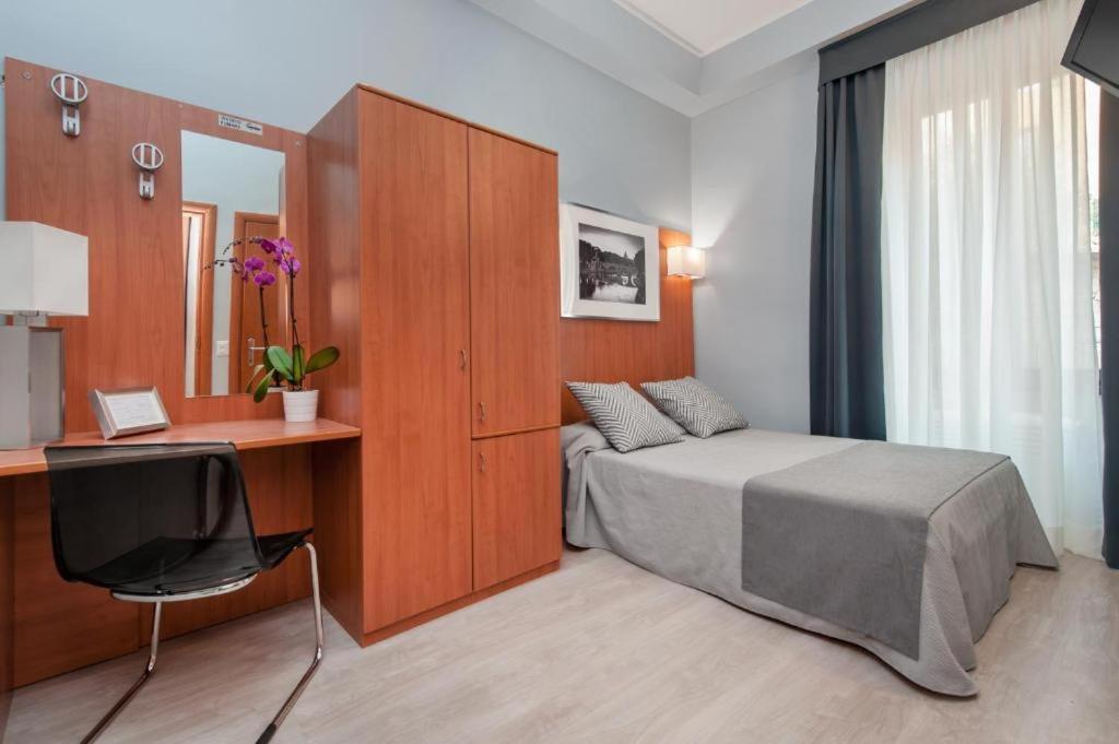 Roi Hotel Рим Экстерьер фото